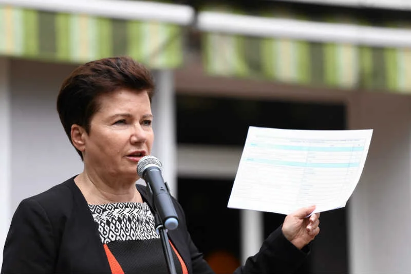 Hanna Gronkiewicz-Waltz reaguje na szokujące doniesienia medialne na temat reprywatyzacji.