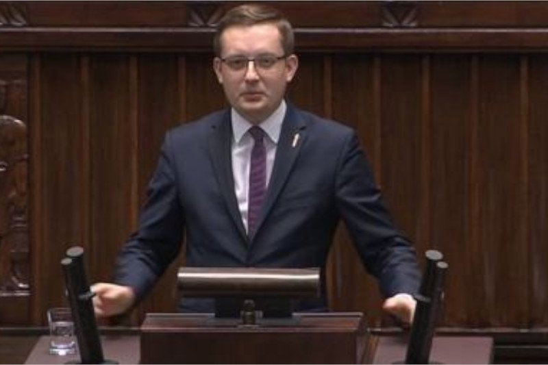 Robert Winnicki ostro wypowiedział się o polityce PiS.