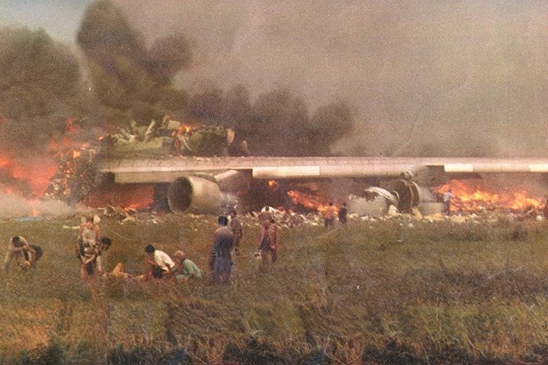 Dramatyczne obrazy z lotniska Los Rodeos obiegły cały świat.