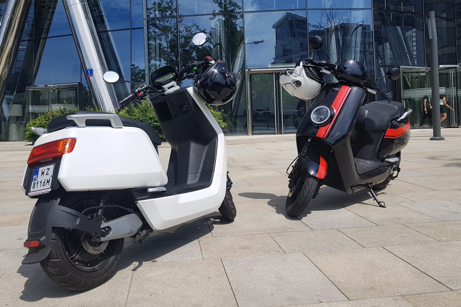 Skutery NIU to nowoczesne pojazdy do jazdy po mieście.