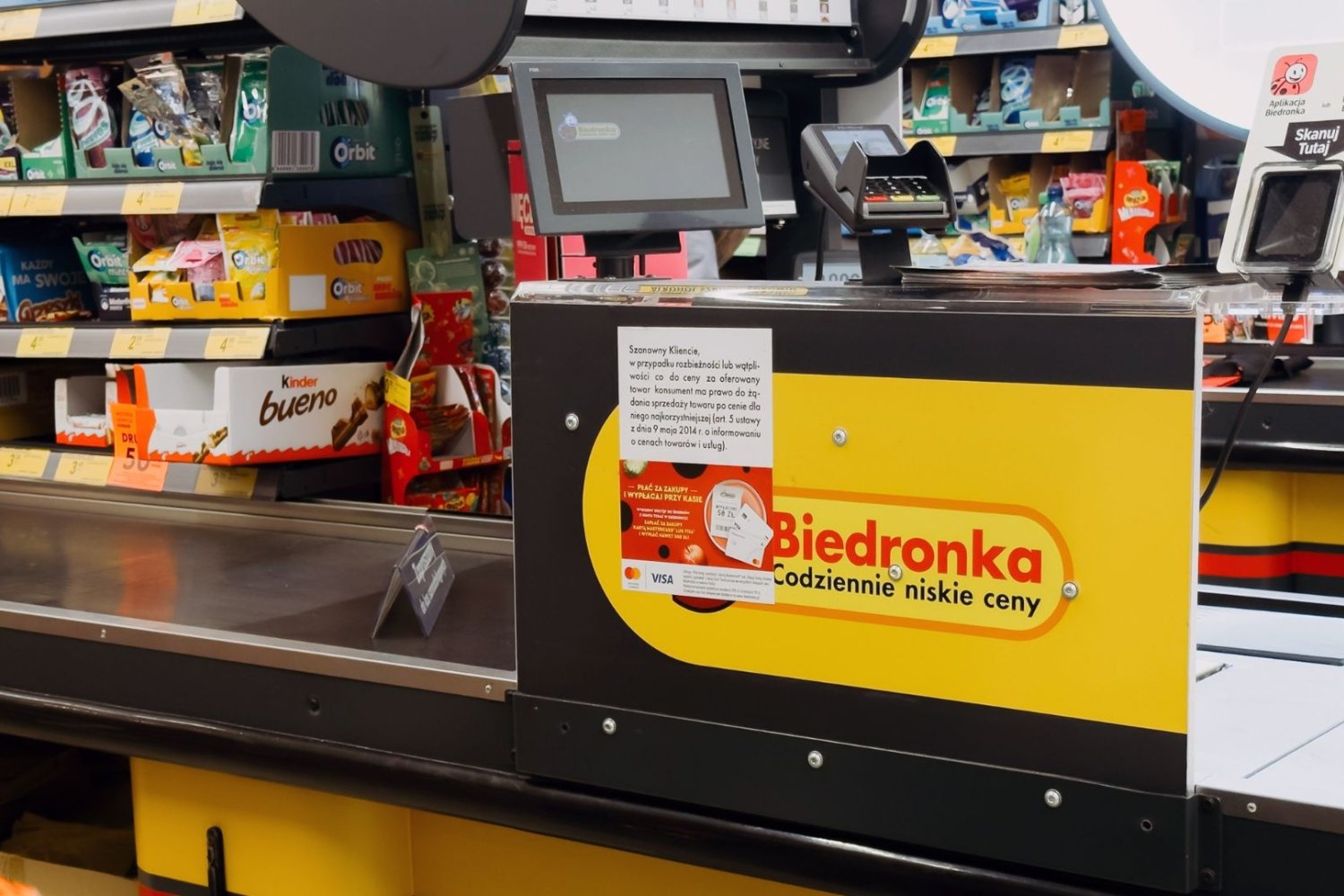 Promocja w Biedronce na kawę zacznie się w poniedziałek.