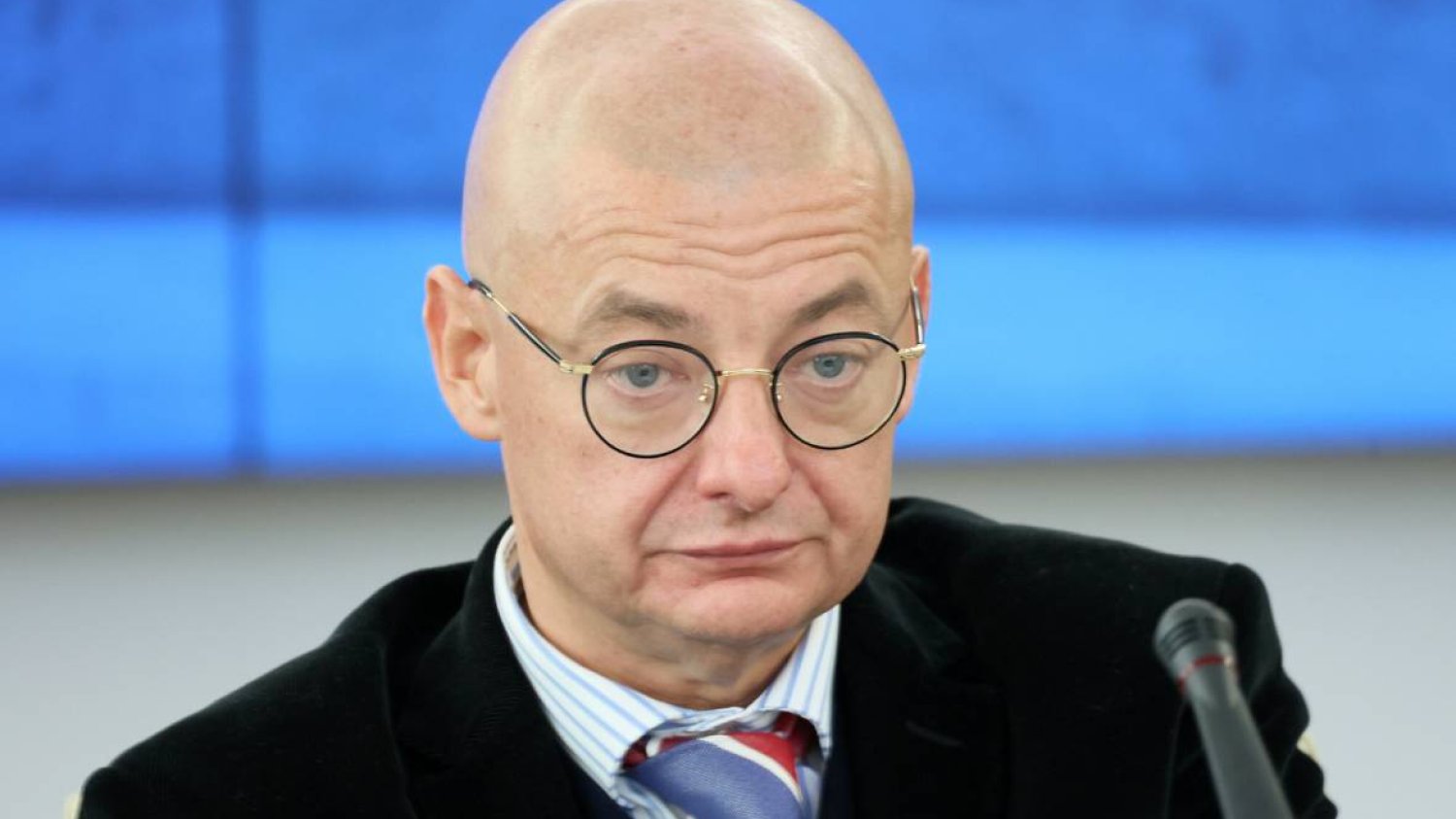 Alarmujący wpis Michała Kamińskiego o manipulowaniu telefonem. Hakerzy?