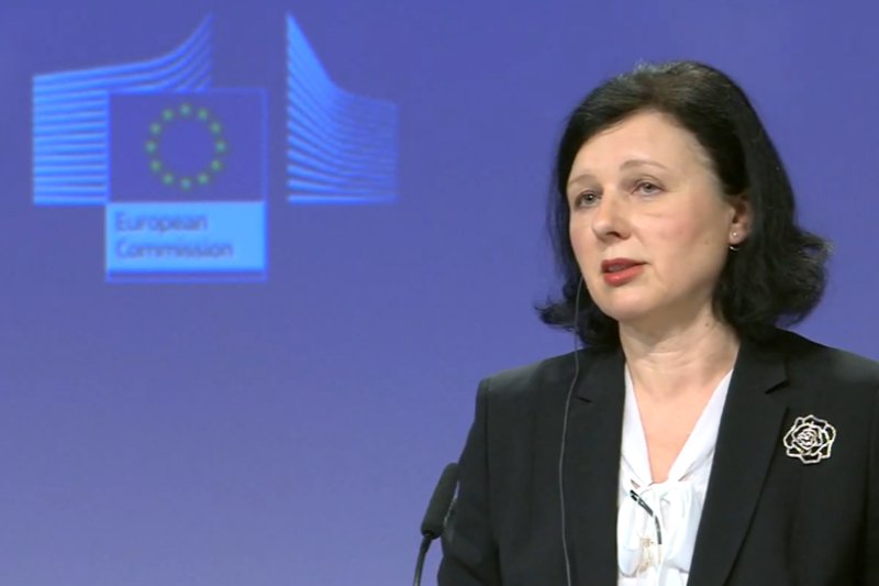 Wiceszefowa KE o działaniach polskiej policji wobec dziennikarzy podczas strajków