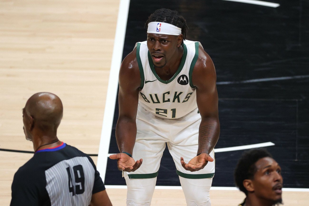 Jrue Holiday z Milwaukee Bucks na zamknięcie sezonu zasadniczego zanotował pokaźną premię na koncie.