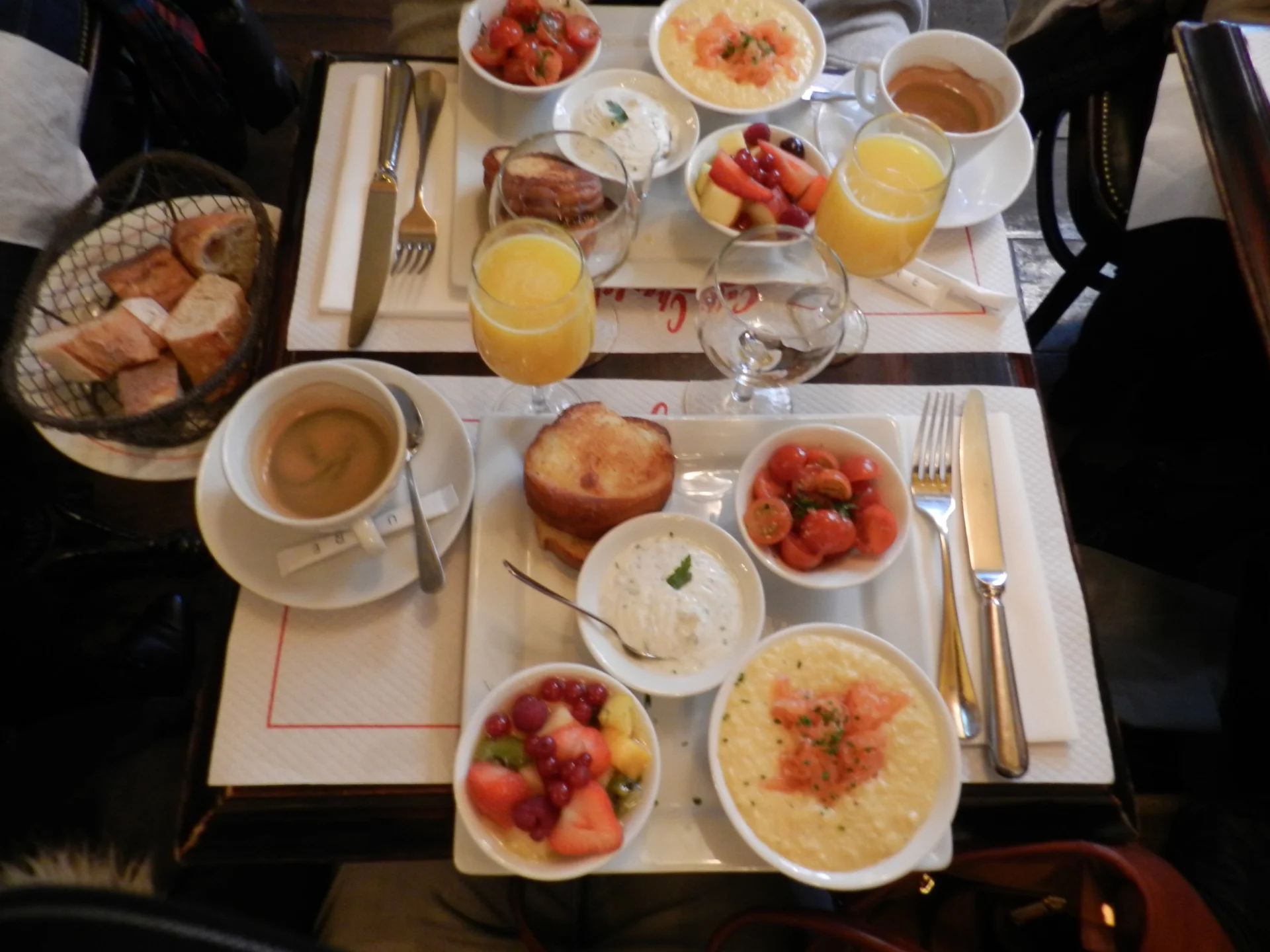 Niedzielny brunch w Cafe Charlot