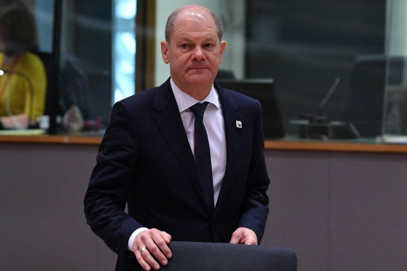 Olaf Scholz przyznał podczas wywiadu dla "Der Spiegel", że sankcje na Rosję powinny zostać nałożone już po aneksji Krymu
