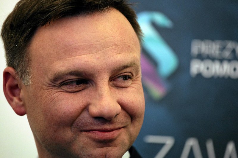 Andrzej Duda w swoim pierwszym wywiadzie zapowiada spełnienie wszystkich obietnic złożonych podczas kampanii.