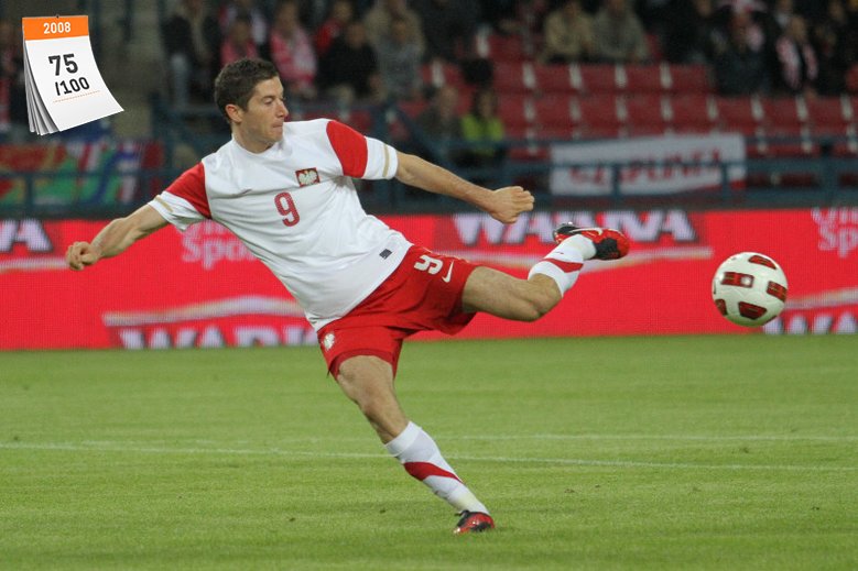 Robert Lewandowski to najbardziej rozpoznawalny piłkarz z Polski. Obecny kapitan biało-czerwonych nosi miano najlepszego strzelca w historii reprezentacji Polski oraz Bundesligi