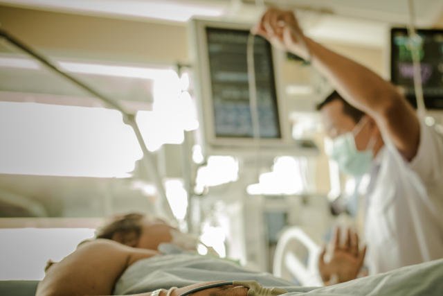 "Niech jadą" – te słowa posłanki PiS oburzyły wielu. Za granicą pracuje już bardzo wielu polskich lekarzy.