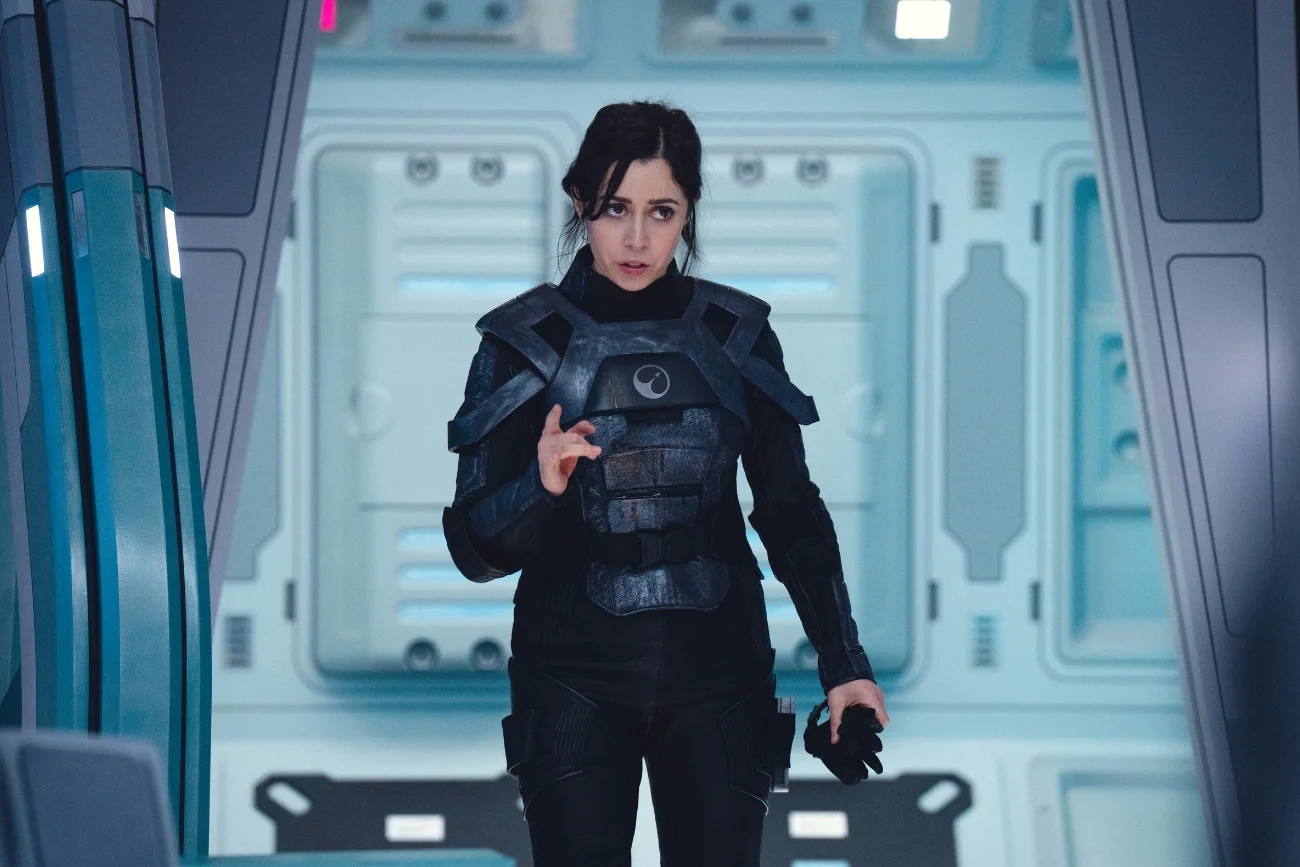 Cristin Milioti w odcinku "USS Callister: W głąb Infinity" 7. sezonu serialu "Czarne lustro"