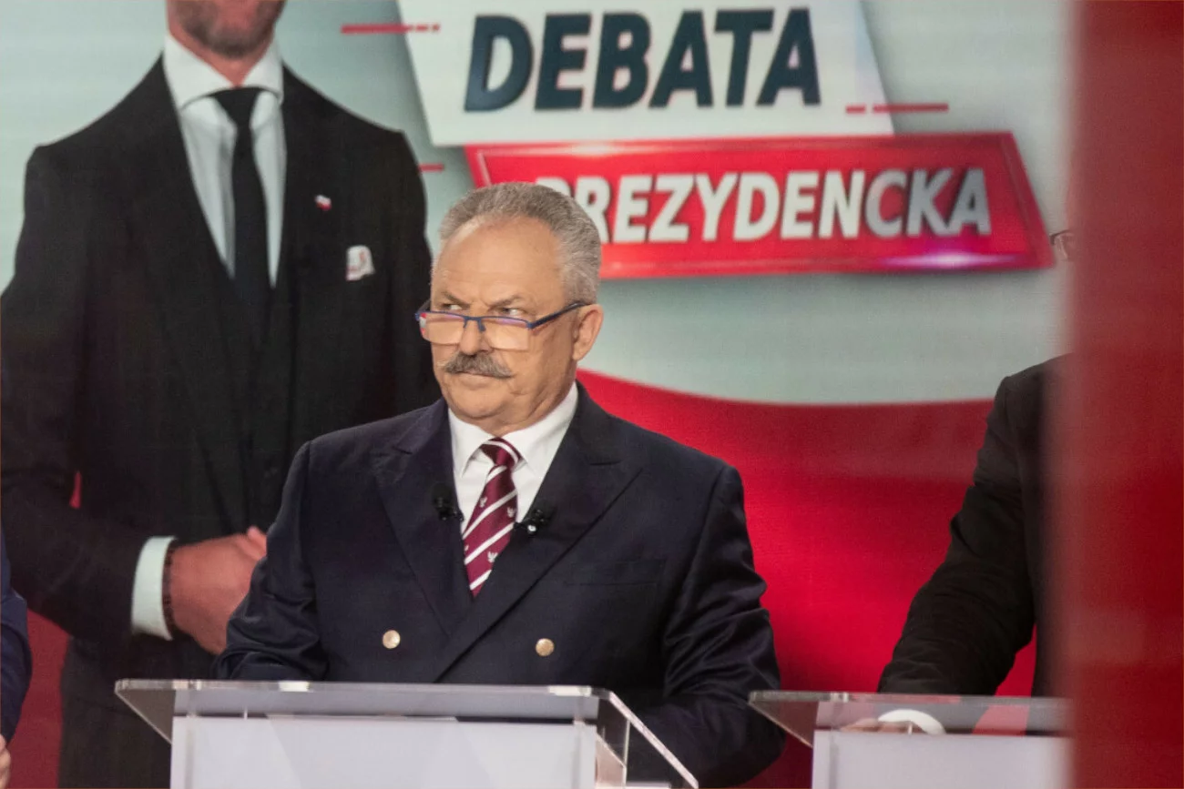 Mocne oskarżenia w stronę Jakubiaka. Były współpracownik mówi o "sfałszowanych podpisach" Marek Jakubiak pod ostrzałem. Były współpracownik mówi o "fałszerstwie