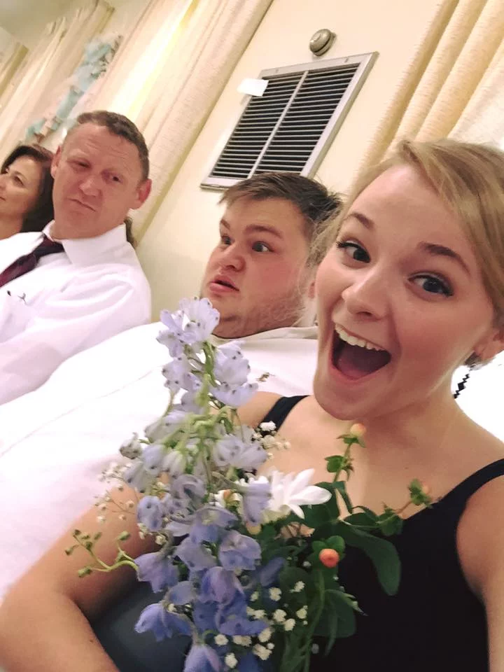 Zdjęcie Ashley i Chrisa, które wywołało lawinę nienawiści