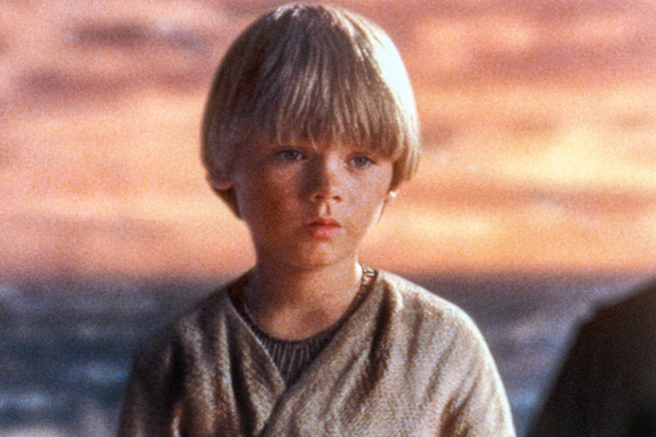 Jake Lloyd i życie po "Gwiezdnych wojnach". Matka aktorka opowiedziała o jego zdrowiu psychicznym. Jake Lloyd i życie po "Gwiezdnych wojnach". Matka aktorka opowiedziała o jego zdrowiu psychicznym.