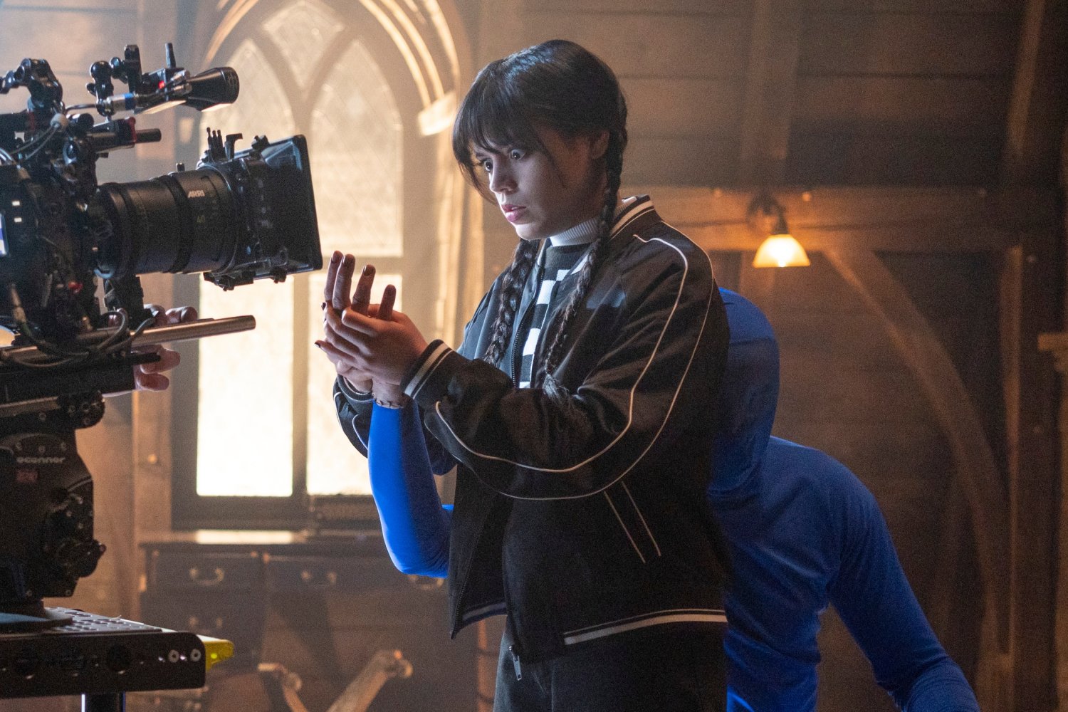 Wednesday Jenna Ortega toksyczna dialogi scenarzysta