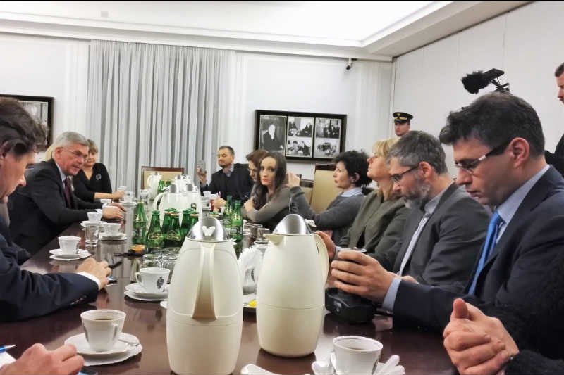 Spotkanie Marszałka Senatu Stanisława Karczewskiego z mediami to tylko PR.