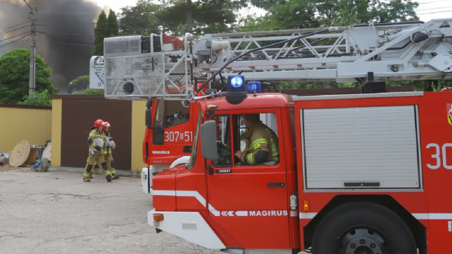 Lublin. Pożar w Biedronce. Pilna akcja strażaków, policji i medyków.