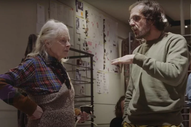 Andreas Kronthaler i Vivienne Westwood poznali się na
Uniwersytecie Sztuki Stosowanej w Wiedniu.