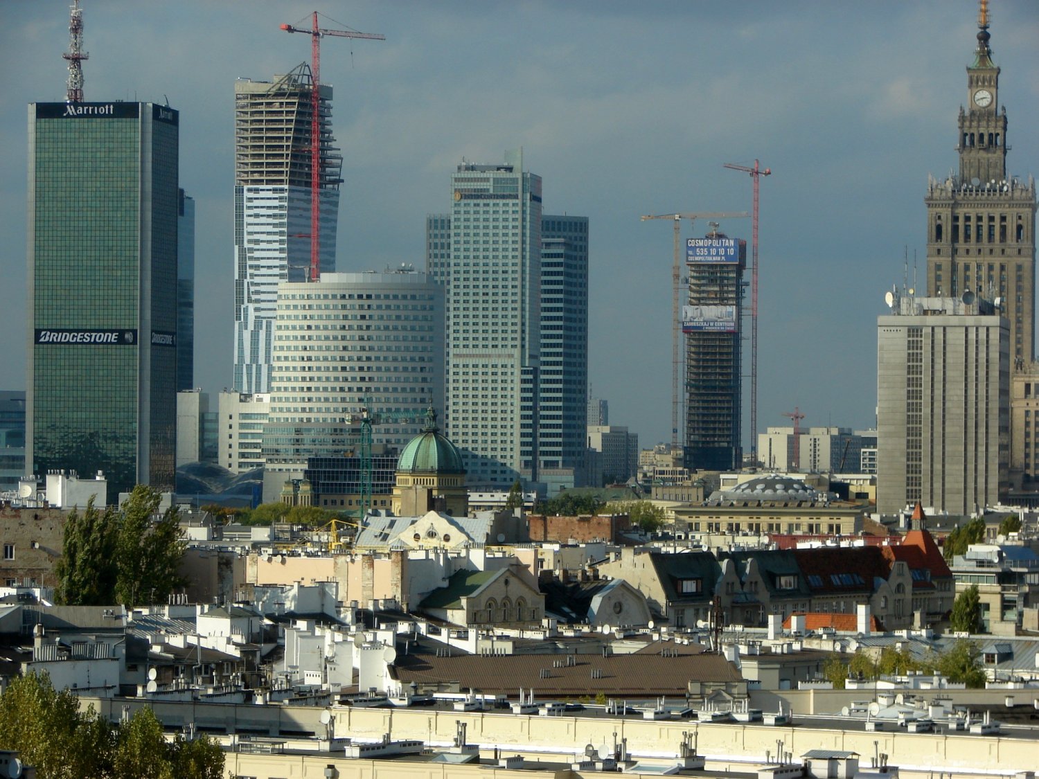 Widok na Śródmieście Południowe i centrum Warszawy.