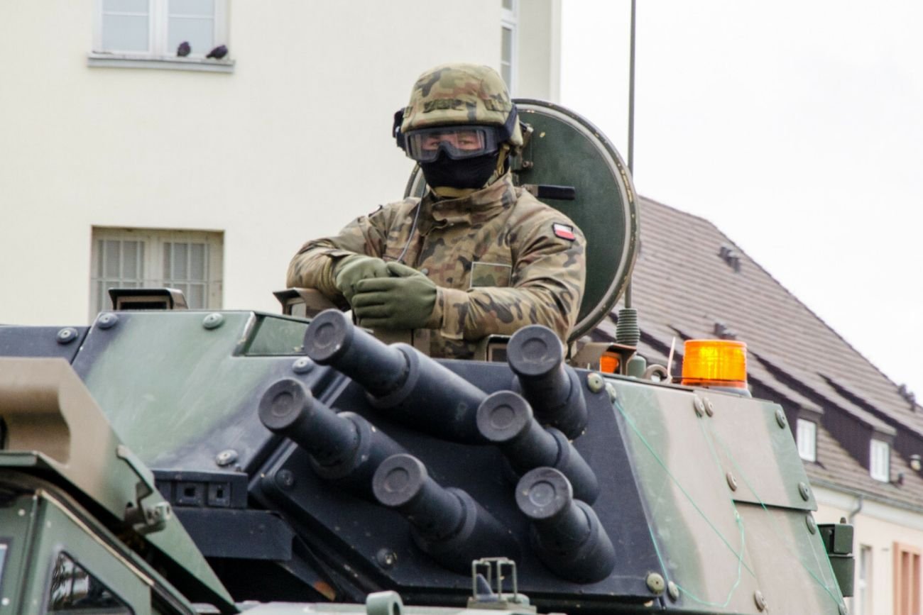 Kto może otrzymać powołanie do wojska w razie konfliktu zbrojnego?