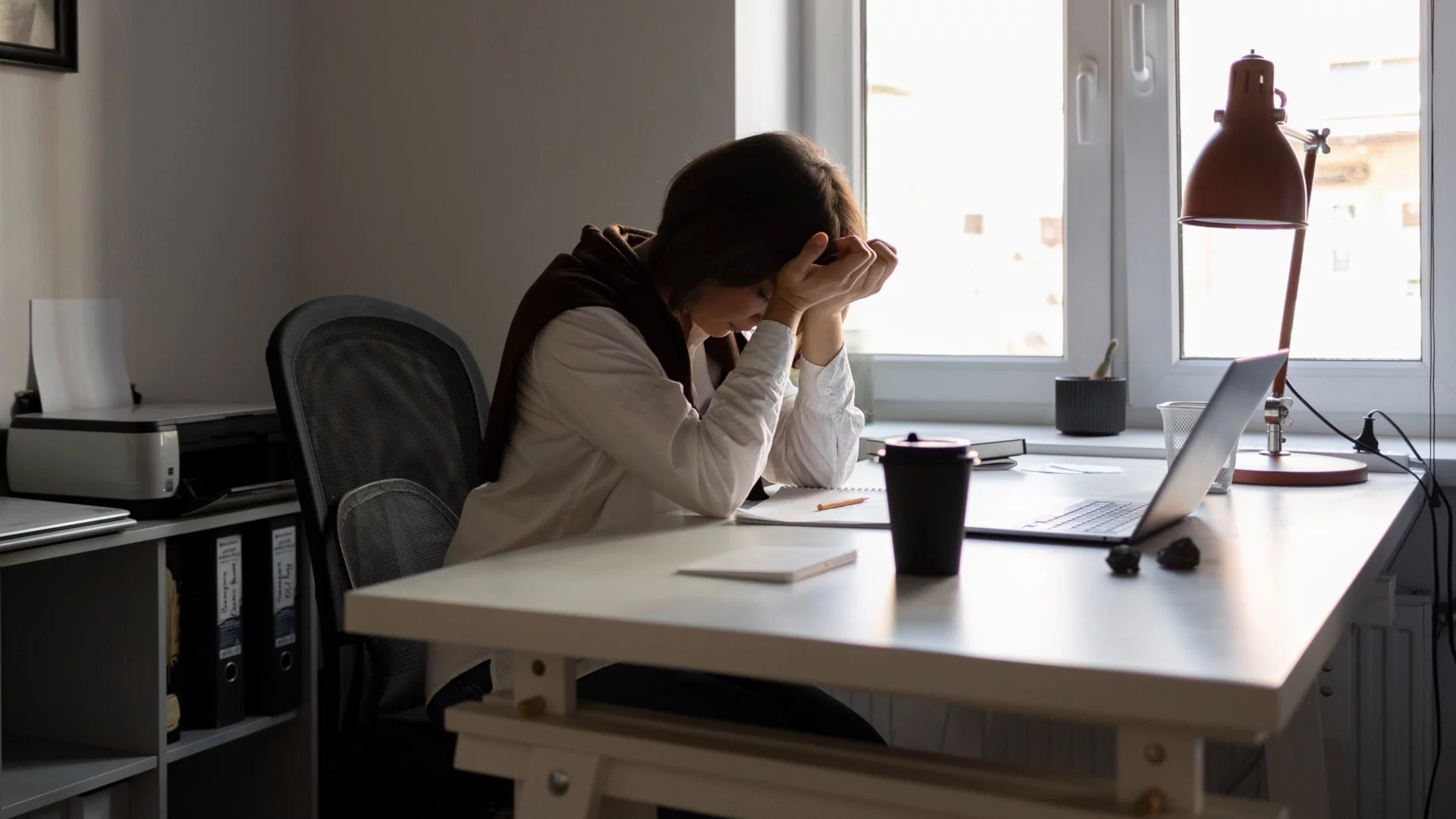 Wypalenie zawodowe – nowa choroba cywilizacyjna. Jak je rozpoznać i jak sobie pomóc?