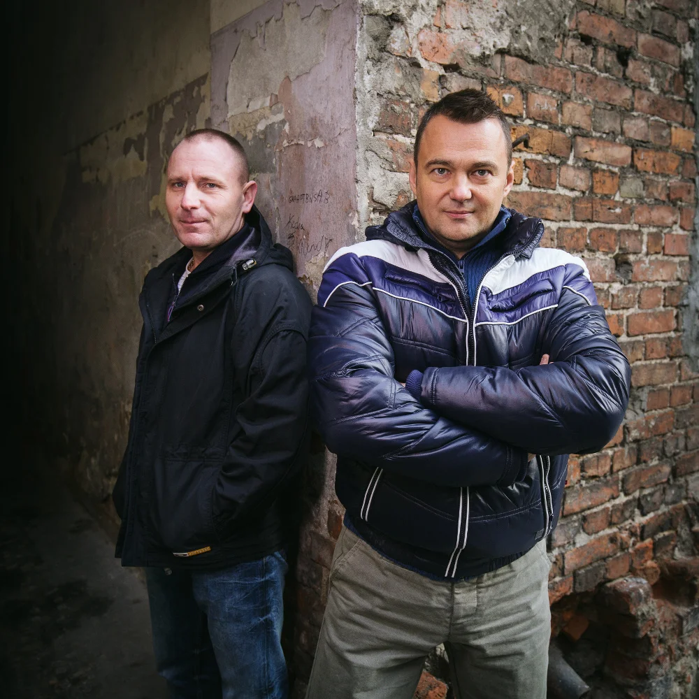 Marek (Fryzjer) z lewej i były policjant - Marcin (Elvis) z prawej.