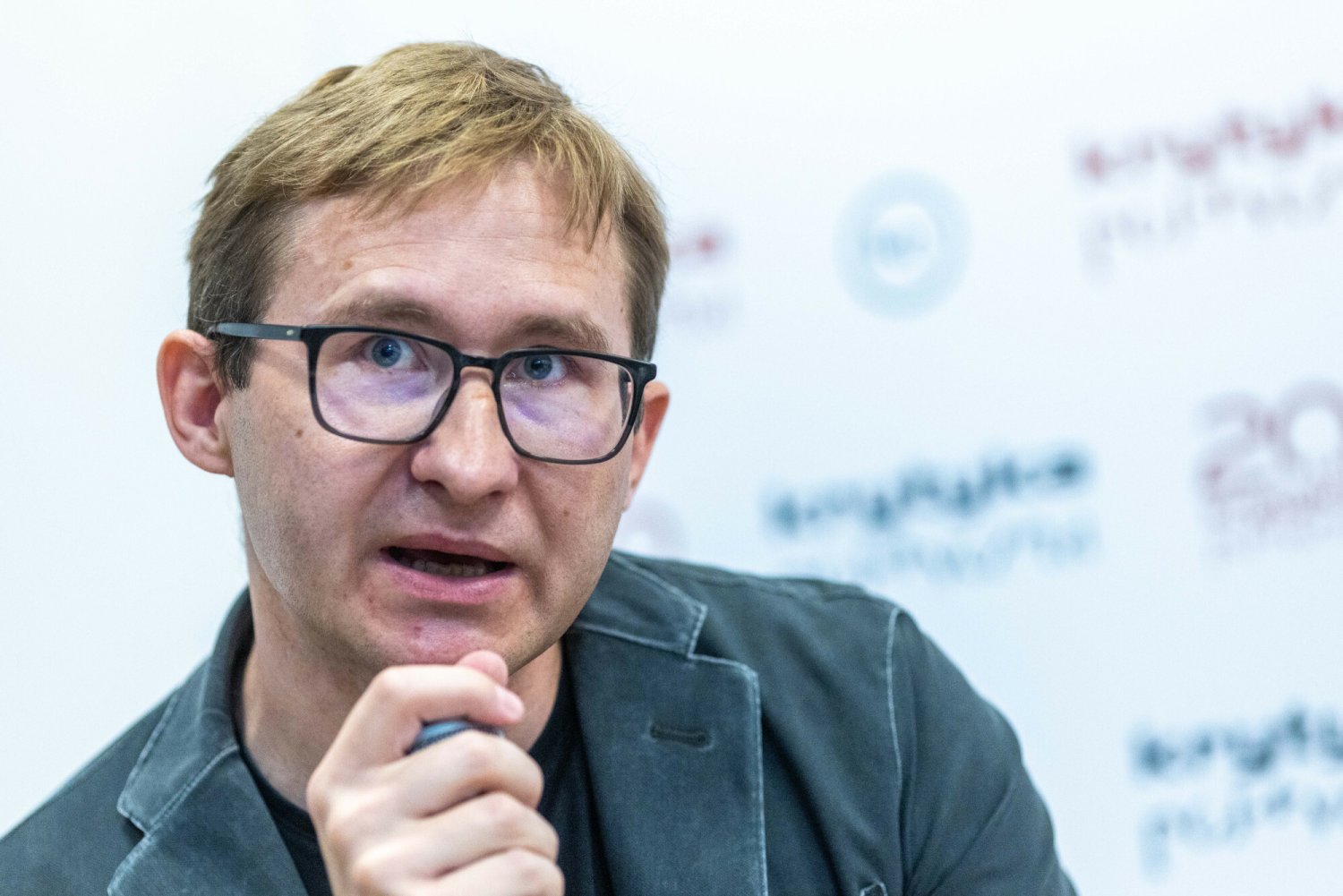 Sławomir Sierakowski zorganizował zbiórkę na zakup drona Bayraktar i przekazał ok. 5 mln zł na sfinansowanie centrum szkoleniowego dla ukraińskich żołnierzy.