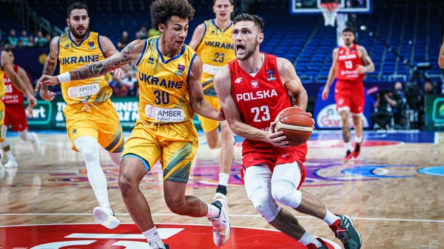 Polscy koszykarze nie zatrzymują się, zagramy w ćwierćfinale ME. Gigant z NBA już czeka