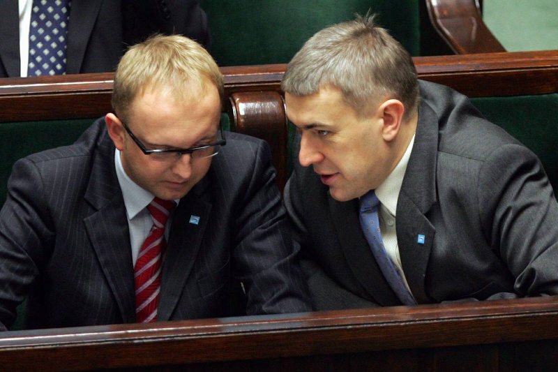 Wojciech Wierzejski i Roman Giertych w Sejmie (2007 r.).