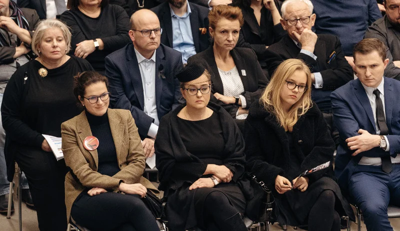 " Wieczór dla Przyjaciela " w ECS w Gdańsku Rodzina , bliscy i przyjaciele wspominają tragicznie zmarłego Pawła Adamowicza, prezydenta Gdańska.