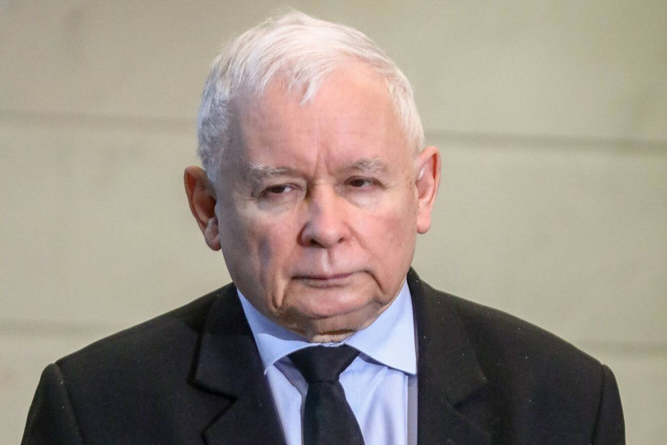 Wyniki nowego sondażu Kantar Public dla PiS i Jarosława Kaczyńskiego są tylko częściowo optymistyczne. Wyniki nowego sondażu Kantar Public dla PiS i Jarosława Kaczyńskiego są tylko częściowo optymistyczne