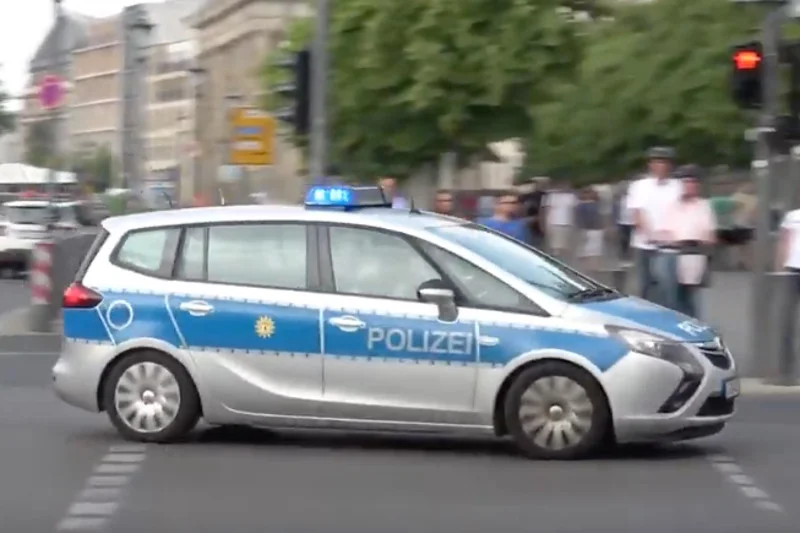 Dwa policjanci z Turyngii mieli zgwałcić Polkę w jej mieszkaniu. Zdjęcie ilustracyjne.