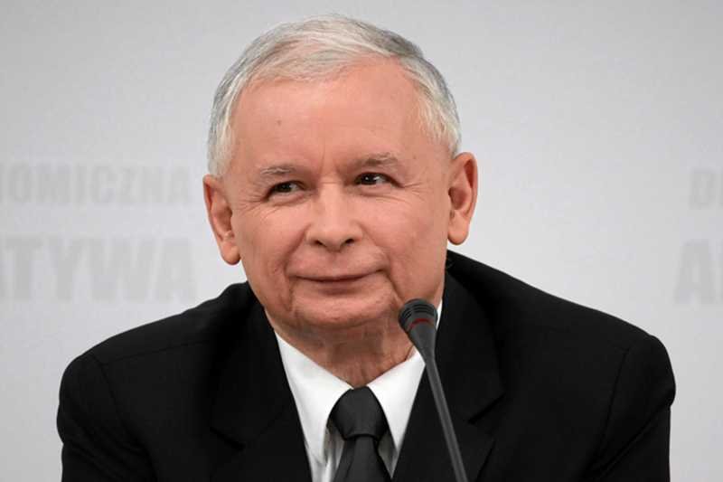 Jarosław Kaczyński podczas debaty zorganizowanej przez PiS rzadko zabierał głos