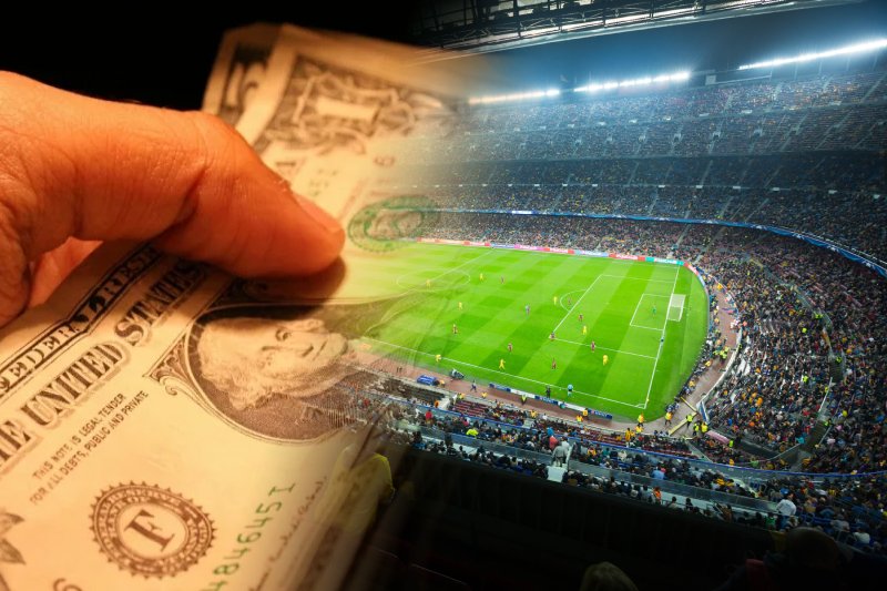 Superliga (Super League) to nowa seria klubowych rozgrywek w piłkę nożną. Za jej finansowaniem stoi amerykański bank JP Morgan.