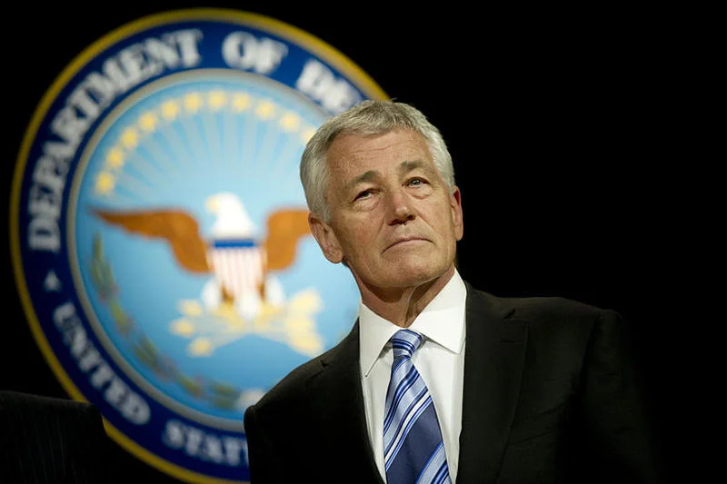 Szef Pentagonu Chuck Hagel: Państwo Islamskie to coś więcej niż grupa terrorystów. "Musimy być gotowi na wszystko"