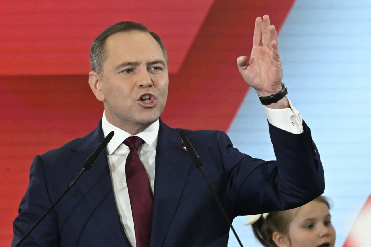 Zamieszanie ws. debaty przed II turą. "Nagle telefon do sztabu PiS i koniec rozmów" Co z debatą w TVP przed II turą? Sztaby PiS i KO nagle zerwały rozmowy