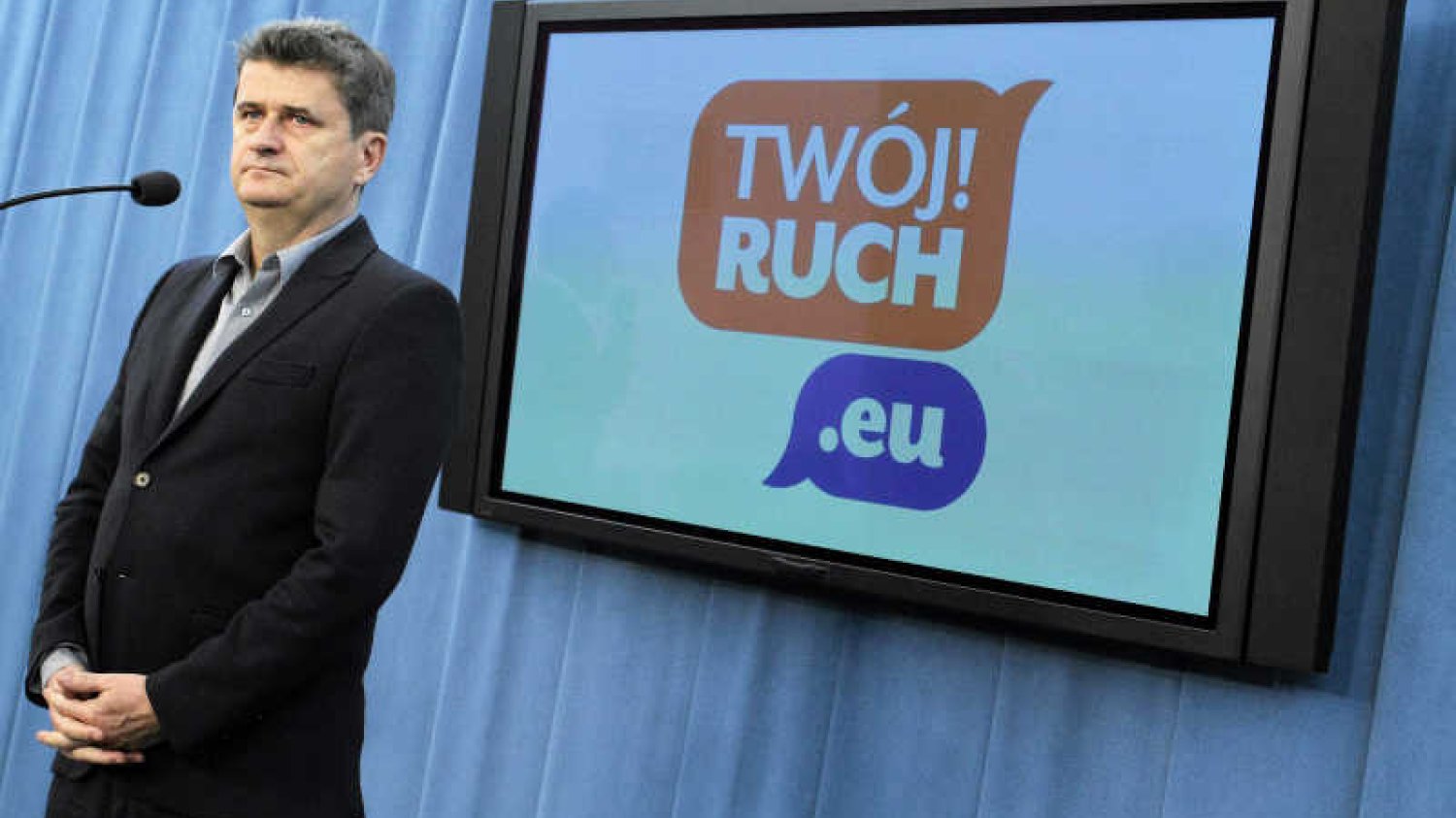 Janusz Palikot oskarża Jarosława Kaczyńskiego o próbę doprowadzenia do zamachu na Bronisława Komorowskiego.