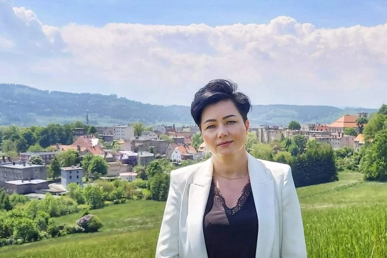 Sylwia Dąbrowska w pierwszej turze wygrała wybory na burmistrza miasta Boguszów-Gorce. Pokonała kandydata wspieranego przez PiS.