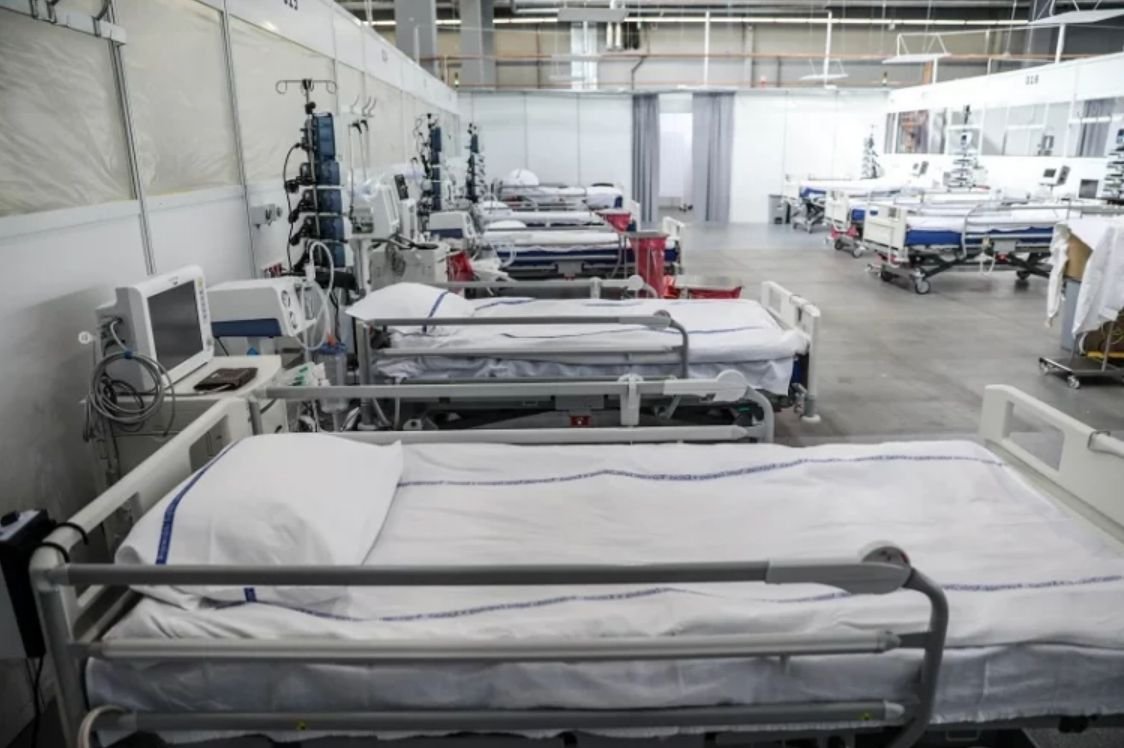 Prezes Okręgowej Izby Lekarskiej w Warszawie dr Łukasz Jankowski w rozmowie z TVN24 skomentował bieżącą sytuację epidemiczną w naszym kraju.