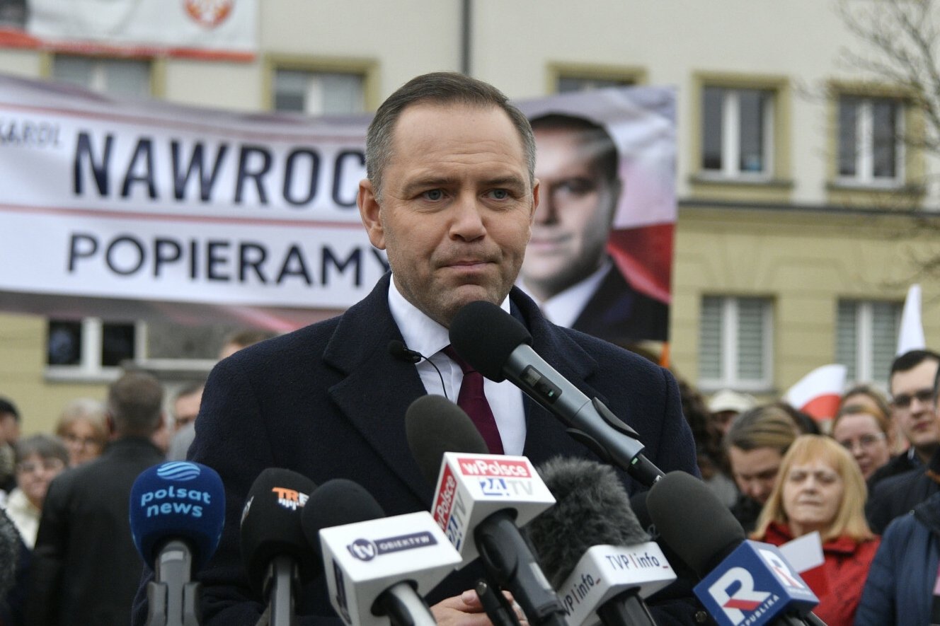 Nawrocki i poświadczenie ABW. Ujawniono kolejne kontrowersje w jego sprawie