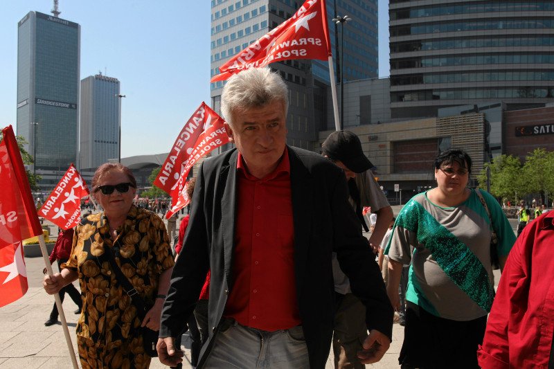 Kancelaria Sprawiedliwości Społecznej Piotra Ikonowicza pomogła tysiącom osób. Teraz sama potrzebuje pomocy, bo KSS grozi eksmisja.