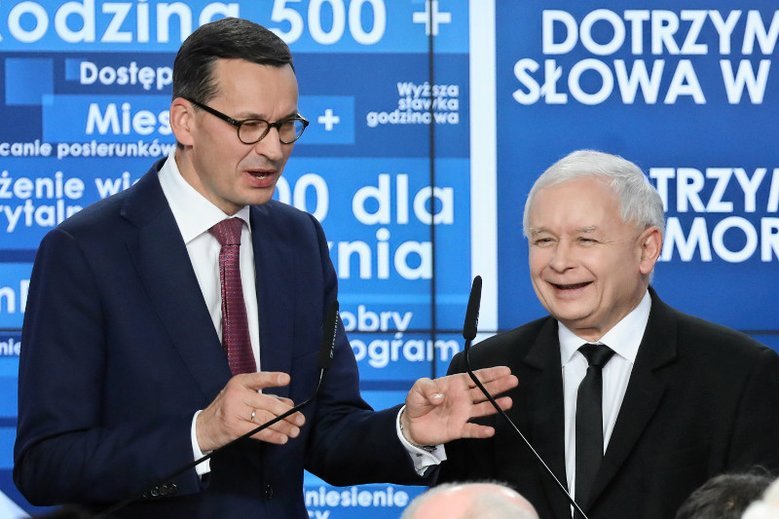 Jarosław Kaczyński może być zadowolony wynikiem ostatniego sondażu IBRiS.