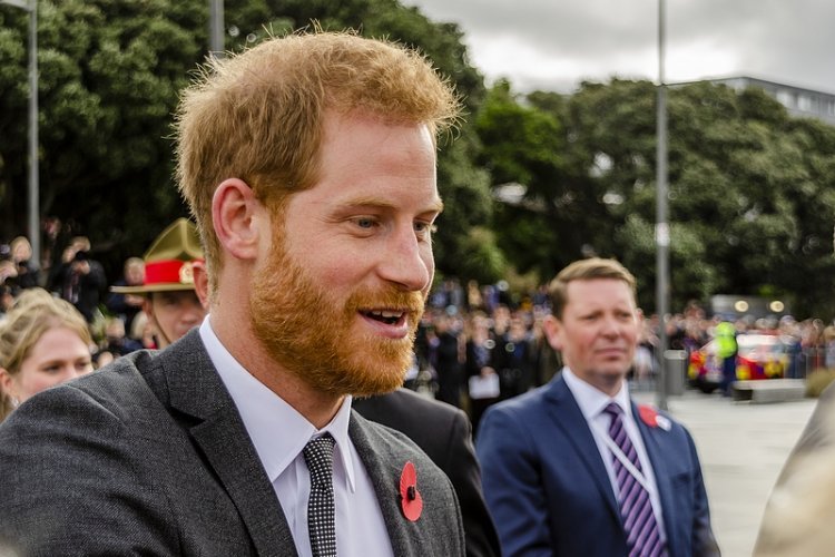 Książę Harry wyda książę ze swoimi wspomnieniami.