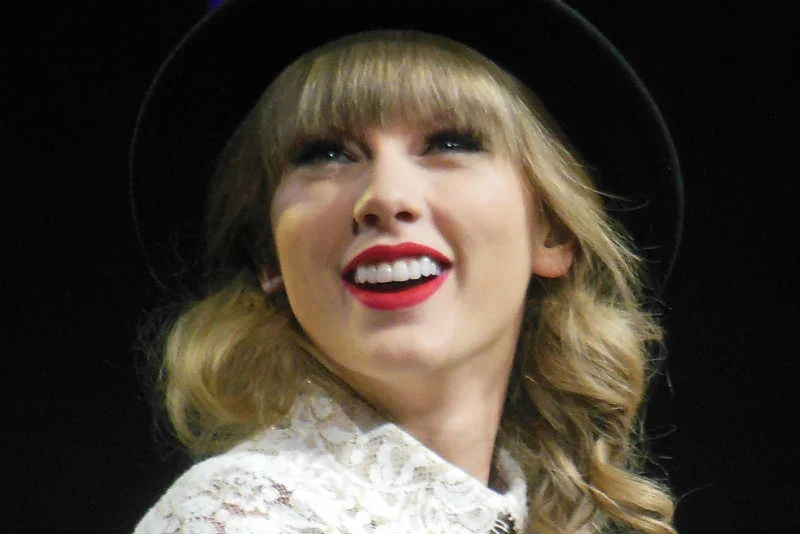 Taylor Swift wygrała z Apple.
