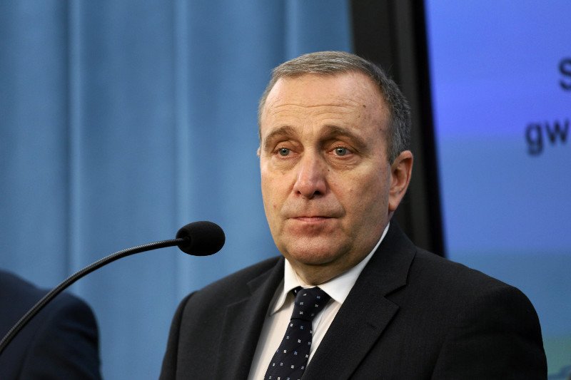 Schetynę wynik nowego sondażu z pewnością nie cieszy.