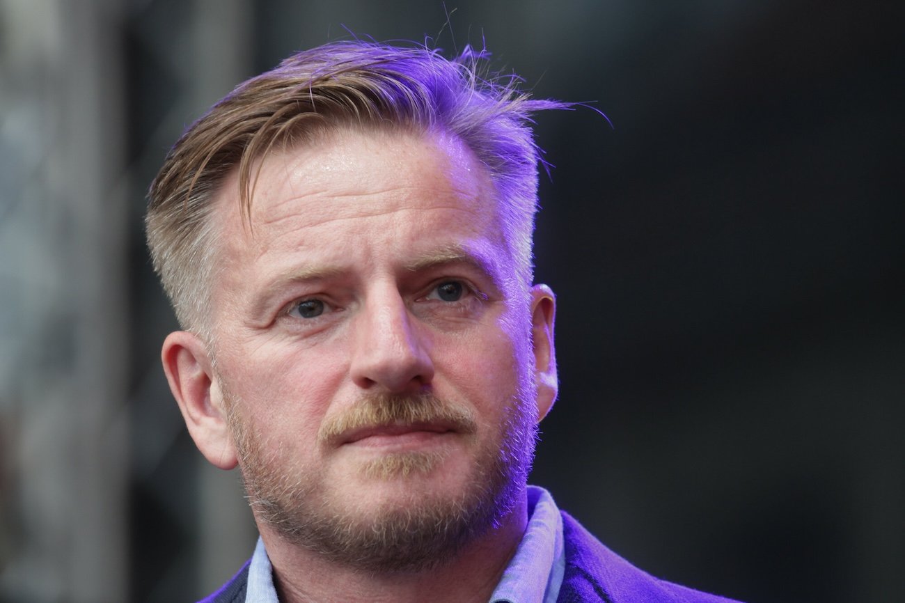 "Przebrany błazen". Twardoch bez hamulców o Zełenskim