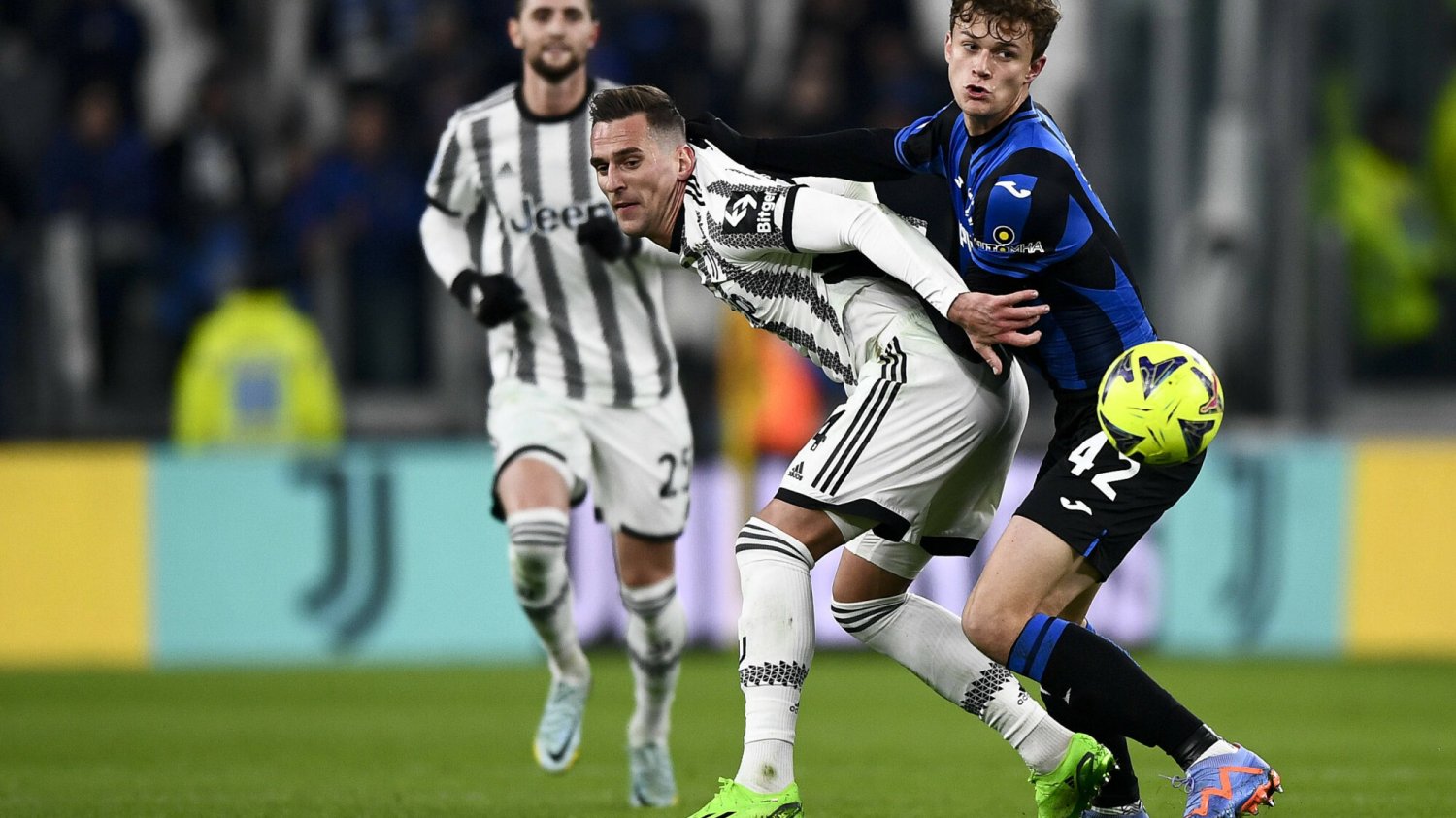 Koszmar Juventusu Turyn dopiero się zaczyna. Piękne gole Arkadiusza Milika mogą nie wystarczyć