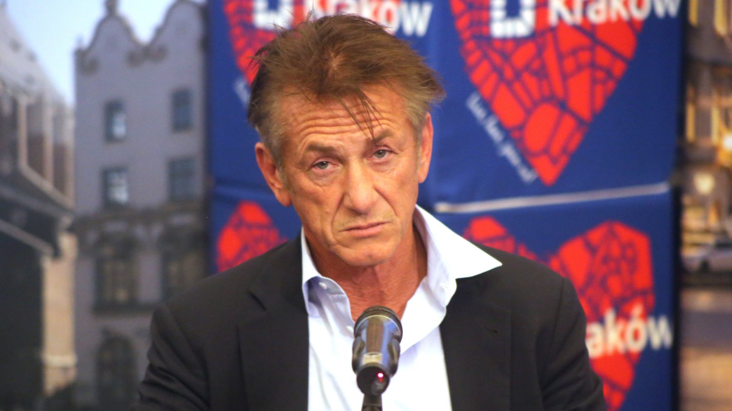 Dlaczego Sean Penn nie pojawił się na Oscarach? Wybrał podróż do Ukrainy