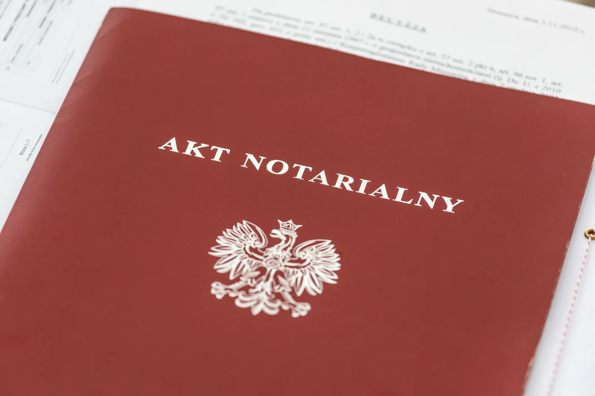 Intercyza to małżeńska umowa majątkowa a formie aktu notarialnego. Kto i kiedy może zawrzeć intercyzę i ile to kosztuje? Intercyza to małżeńska umowa majątkowa a formie aktu notarialnego. Kto i kiedy może zawrzeć intercyzę i ile to kosztuje?