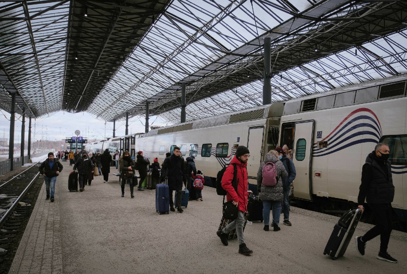 Finlandia zamyka połączenie Helsinki-Sankt Petersburg, a rząd PiS wciąż uważam, żę czeka... na KE.