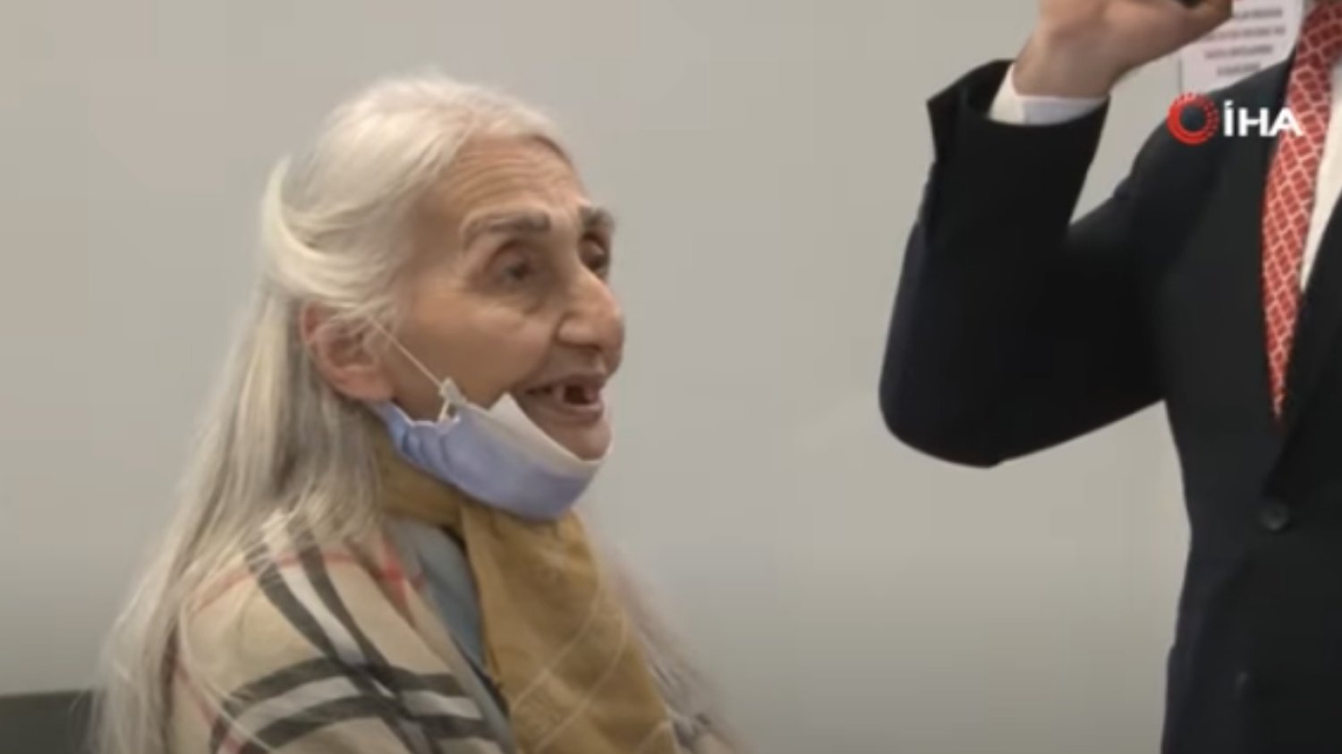 Od 2 miesięcy mieszka na lotnisku. Iranka uwięziona w Stambule